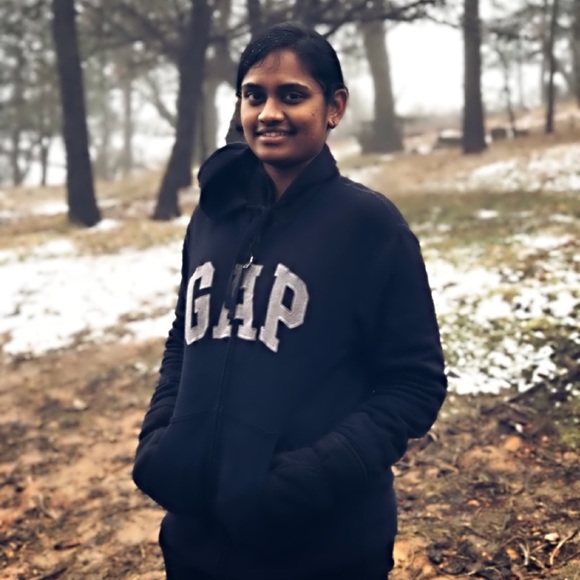 Meet your Posher, Sujitha - Picture 1 of 1